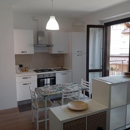 Casa Stefania 3 Lägenhet Mandello del Lario Exteriör bild
