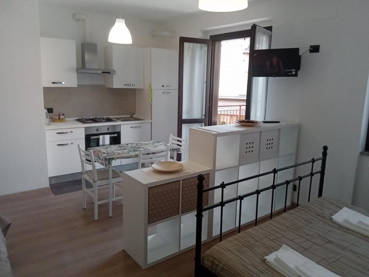 Casa Stefania 3 Lägenhet Mandello del Lario Exteriör bild