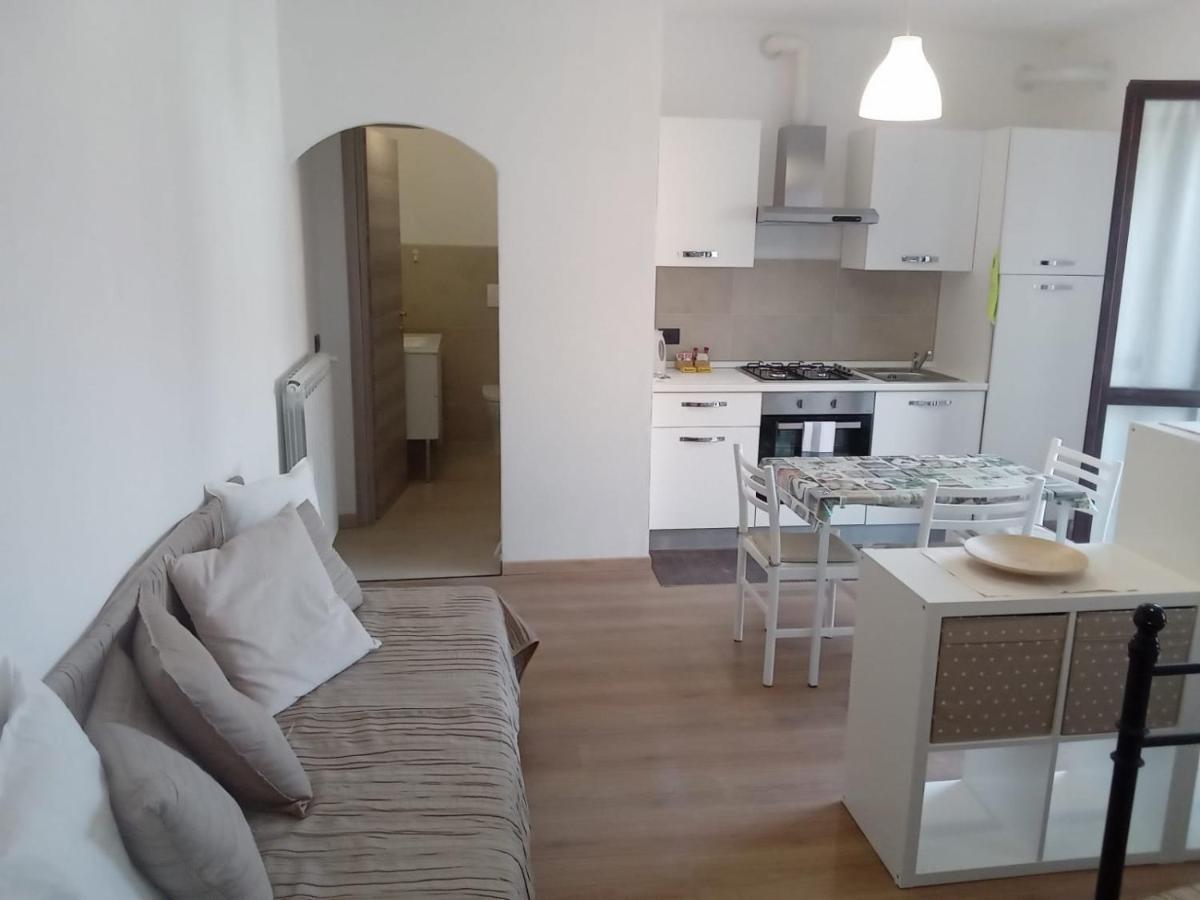 Casa Stefania 3 Lägenhet Mandello del Lario Exteriör bild