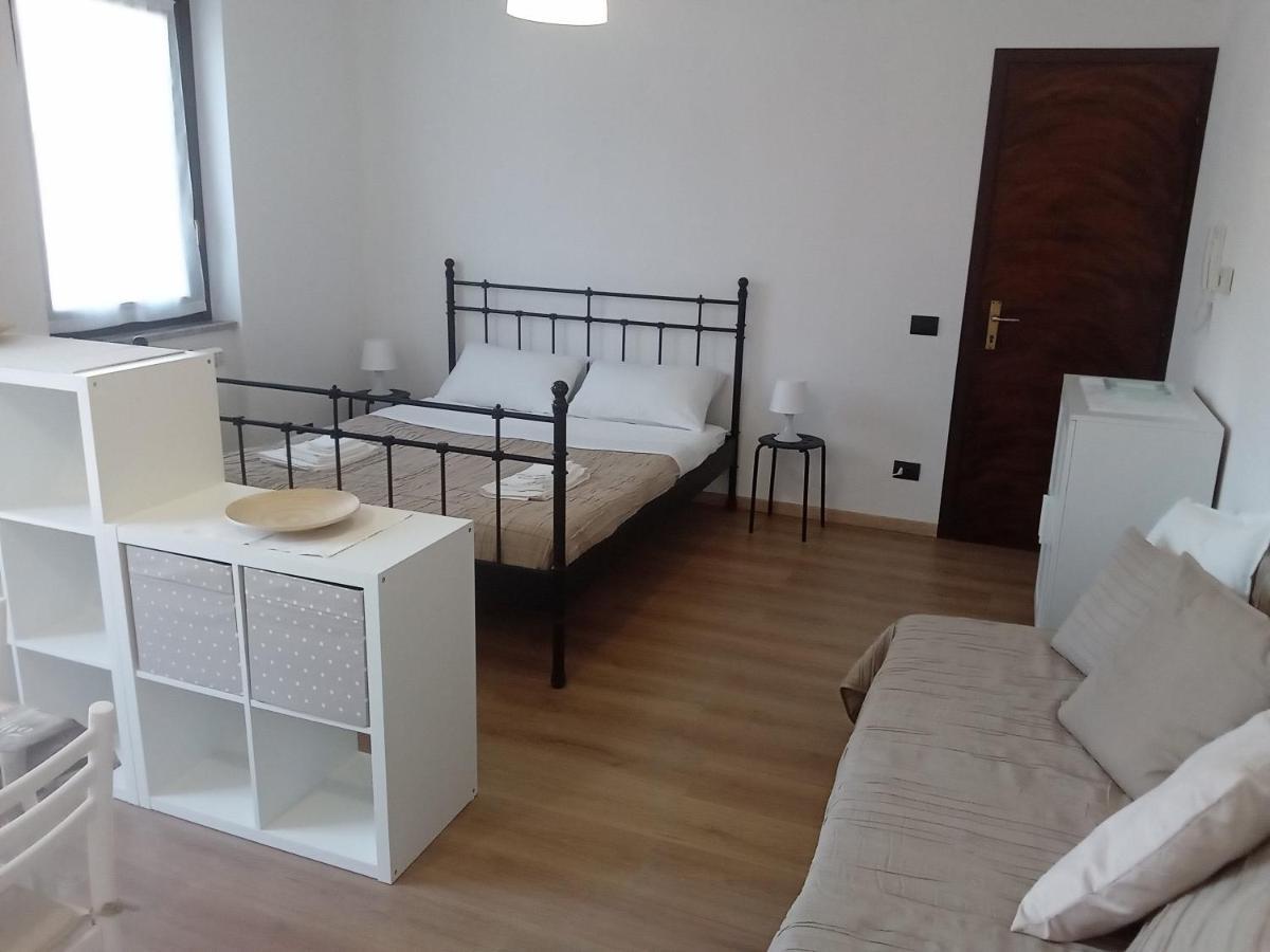 Casa Stefania 3 Lägenhet Mandello del Lario Exteriör bild